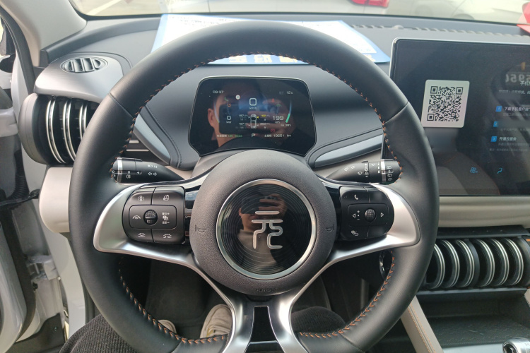 比亚迪 元PLUS 2024款 荣耀版 510KM 卓越型中控内饰13