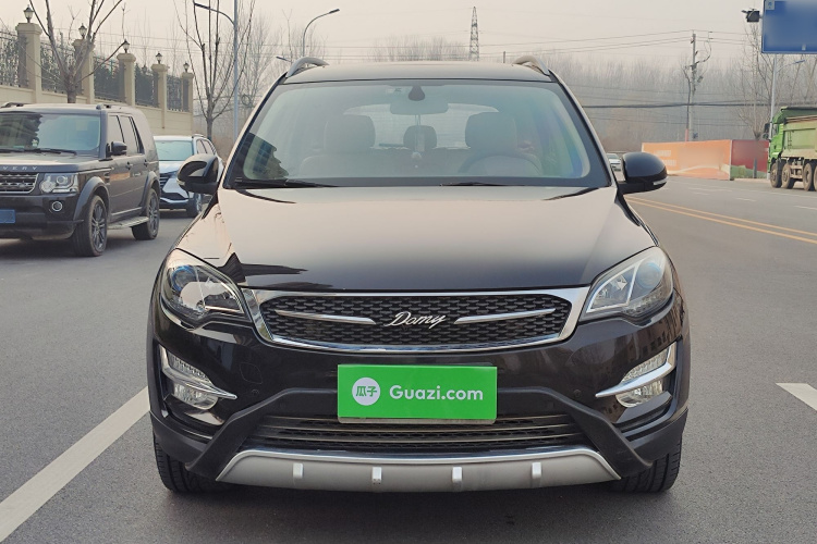 众泰 大迈X5 2017款 升级版 1.5T CVT地主型车身外观6001