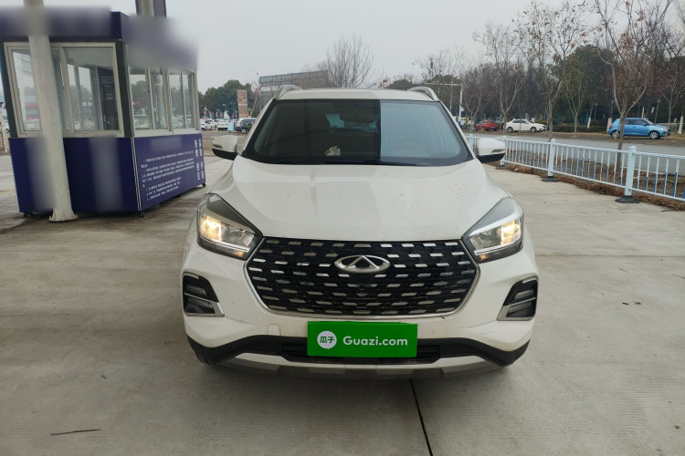 奇瑞 瑞虎5x 2020款 1.5L 手动时尚版车身外观2