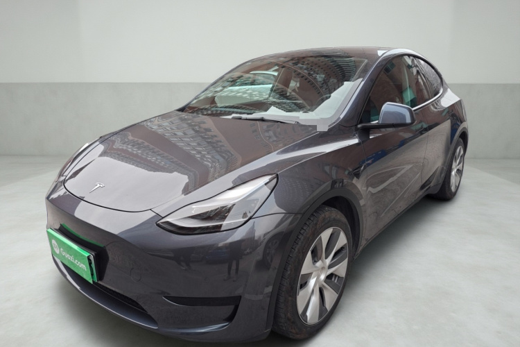 特斯拉 Model Y 2022款 改款 后轮驱动版车身外观1