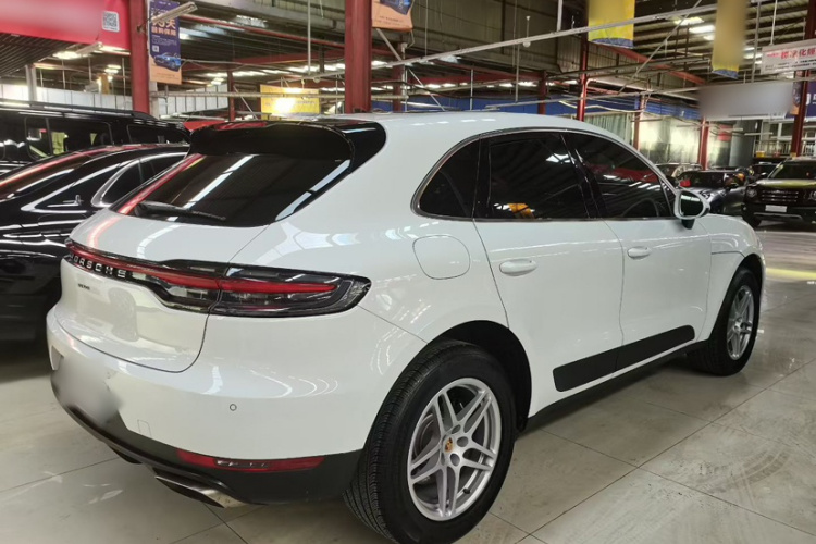 保时捷 2018款 Macan 2.0T车身外观6005