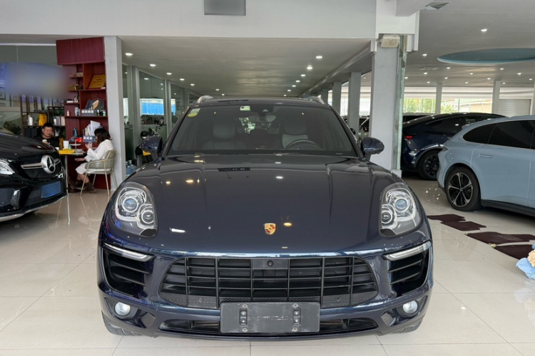 保时捷 2017款  Macan 2.0T车身外观6008