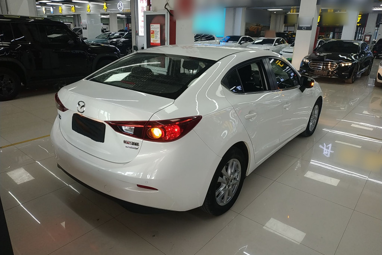 马自达3 昂克赛拉 2016款 三厢 1.5L 自动豪华型车身外观6005