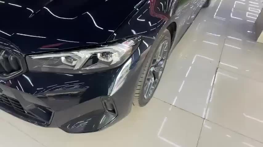 宝马3系 2025款 330Li M运动曜夜套装实拍1