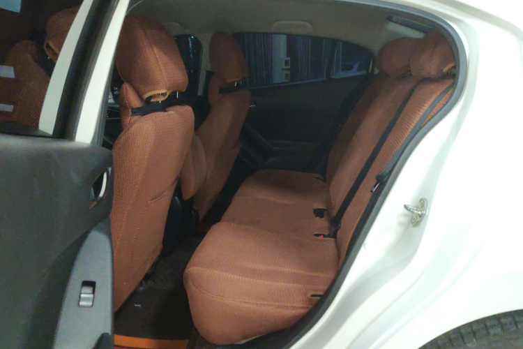 马自达3 昂克赛拉 2016款 三厢 1.5L 自动舒适型中控内饰21