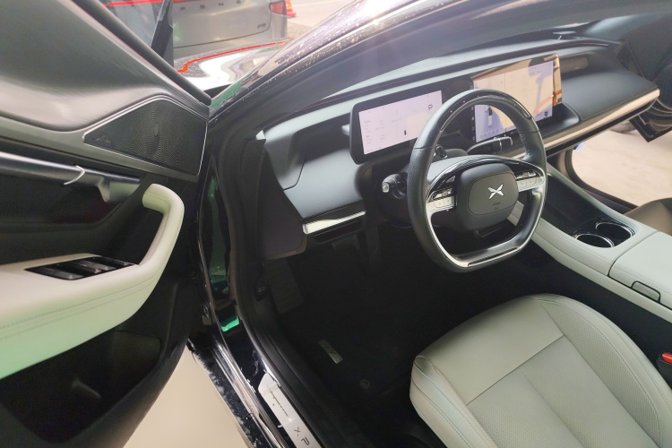 小鹏P7 2024款 P7i 702 Max 鹏翼版中控内饰7003