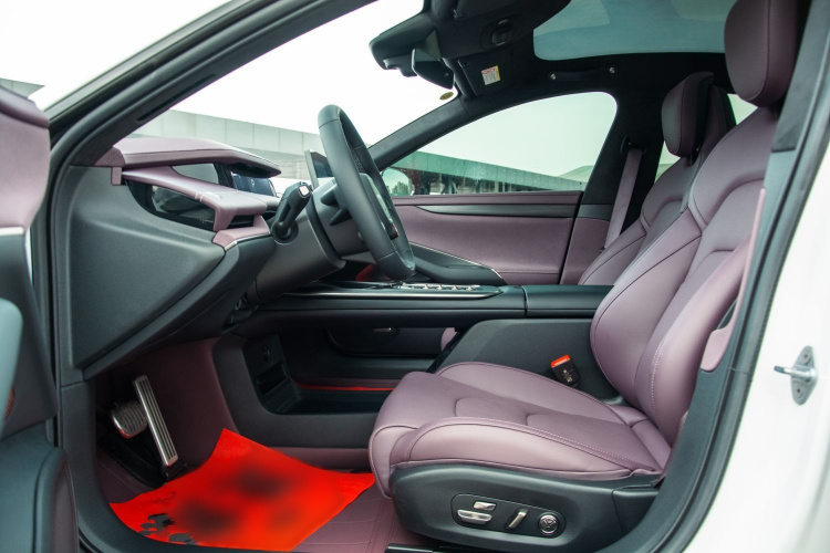 小米汽车 小米SU7 2024款 四驱超长续航高阶智驾Max版中控内饰7009