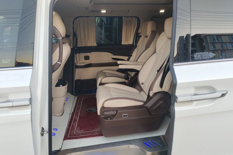 奔腾M9 2023款 2.0T 尊享型中控内饰21