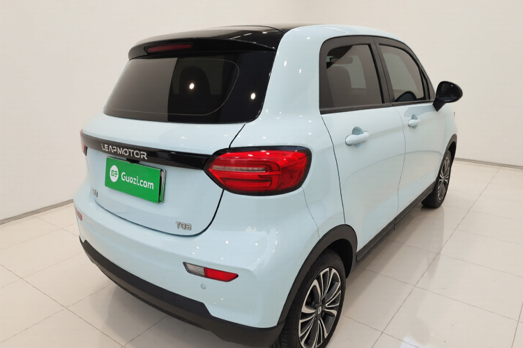 零跑汽车 零跑T03 2024款 310舒享版车身外观7