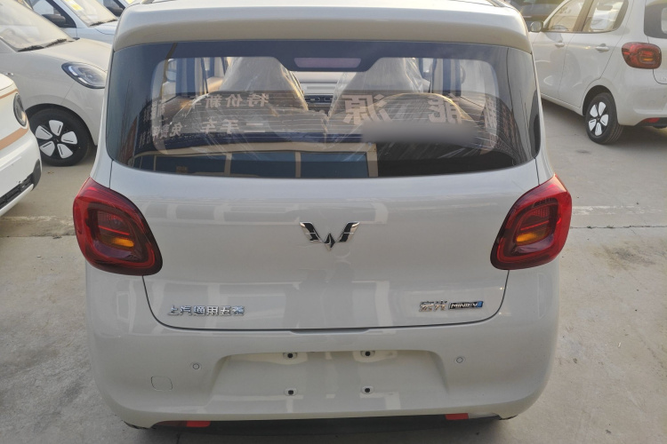 五菱汽车 宏光MINIEV 2025款 四门版 进阶款车身外观6