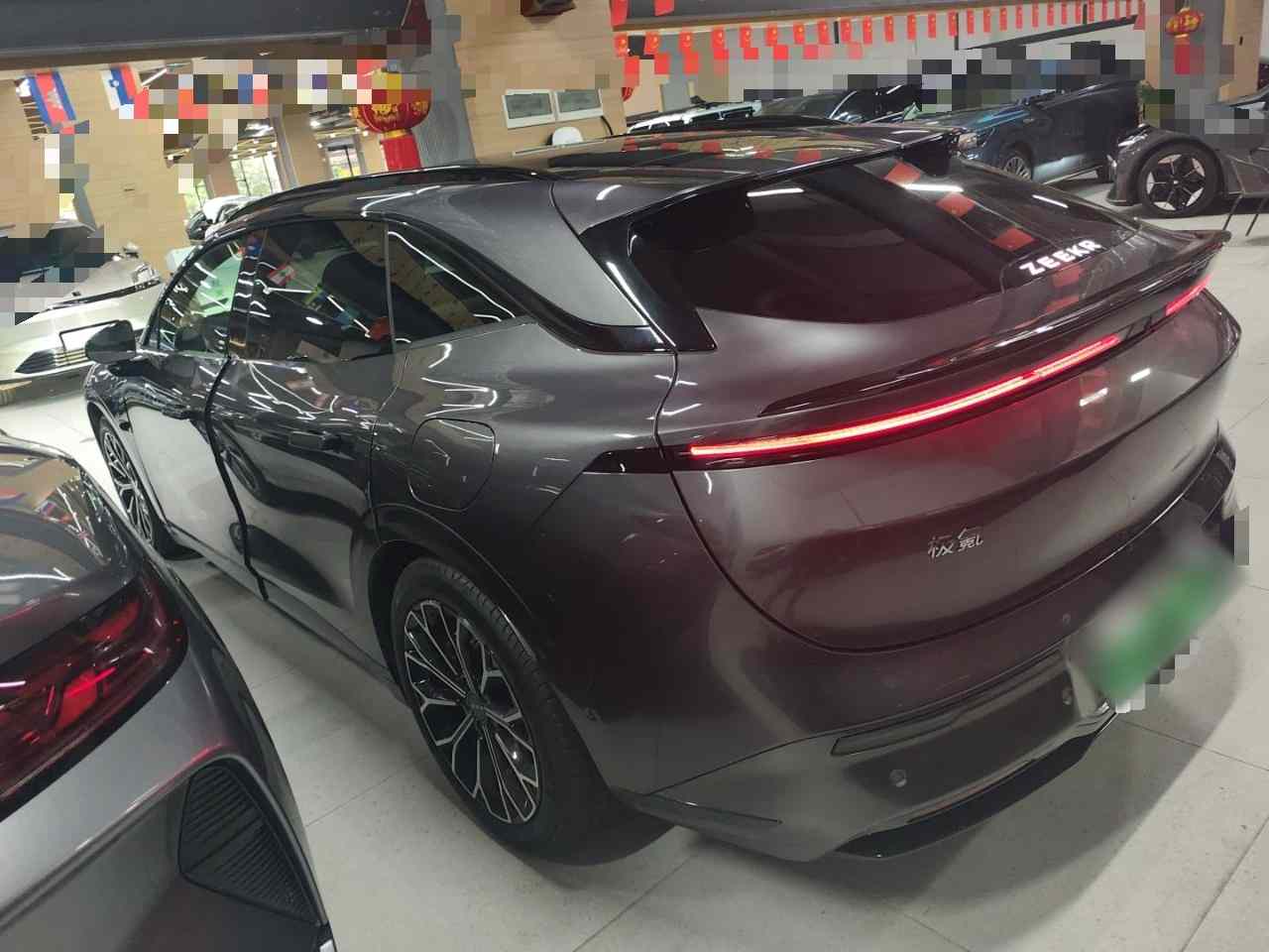 极氪007GT 2025款 长续航后驱智驾版 100kWh(3)