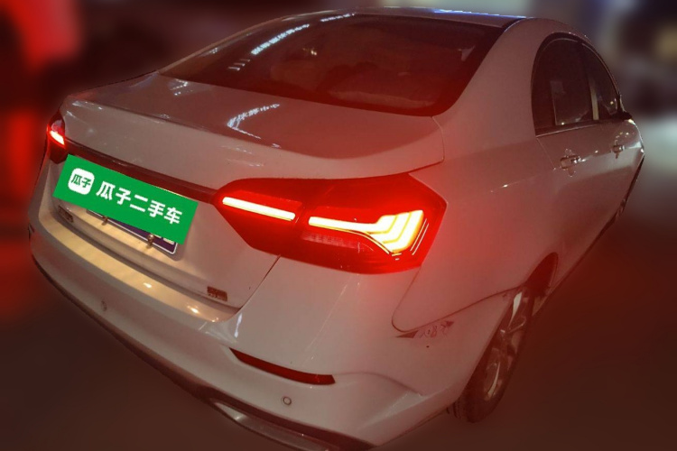 吉利汽车 帝豪 2021款 UP 1.5L CVT向上版车身外观6005