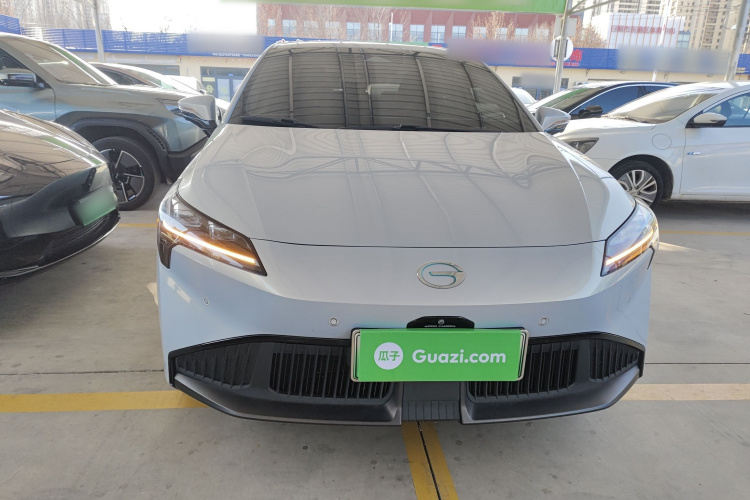 埃安 AION S Plus 2023款 70 智驾版 三元锂车身外观2