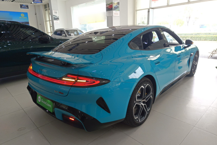 小米汽车 小米SU7 2024款 四驱超长续航高阶智驾Max版车身外观6005