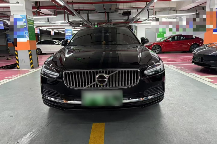 沃尔沃S90新能源 2024款 插电式混动 四驱长续航智雅豪华版车身外观6006