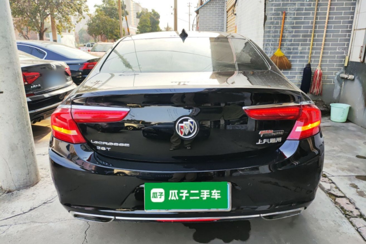 别克 君越 2016款 改款 28T 精英型车身外观6