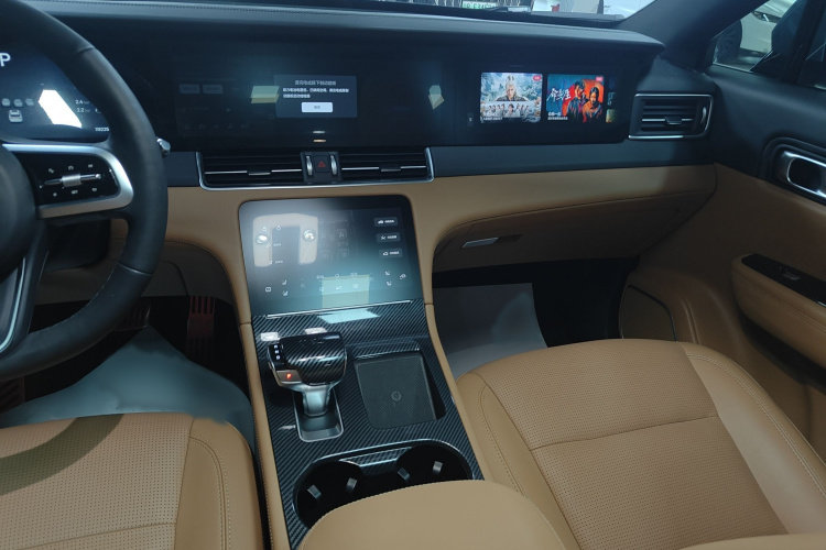 理想汽车 理想ONE 2021款 增程6座版局部细节16