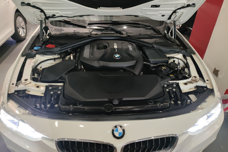 宝马3系 2019款 320i M运动套装局部细节24