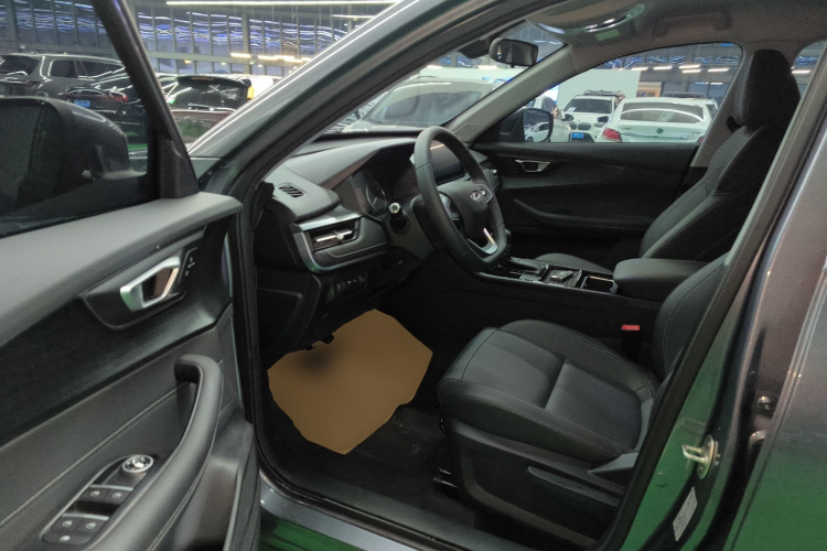 奇瑞 瑞虎5x 2025款 1.5L CVT卓越版中控内饰20