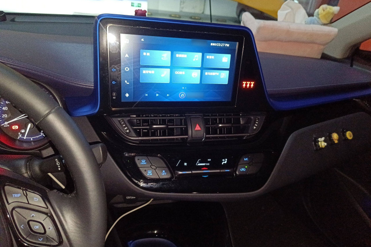 丰田C-HR 2021款 2.0L 豪华版局部细节16