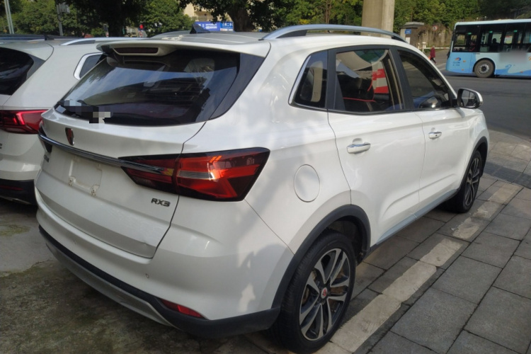 荣威RX3 2020款 1.6L CVT 4G互联超爽精英版车身外观7