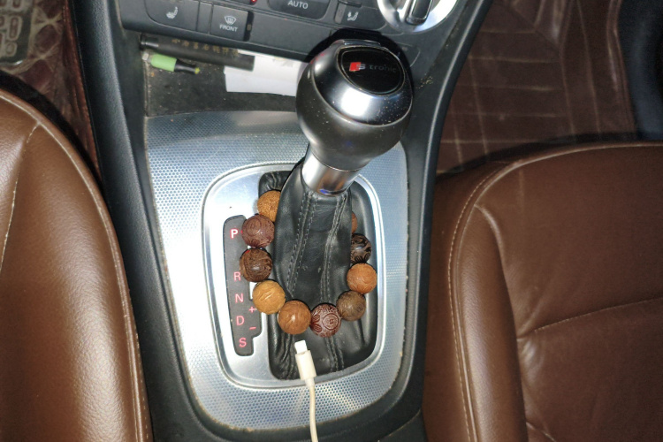 奥迪Q3 2013款 35 TFSI quattro 技术型局部细节18