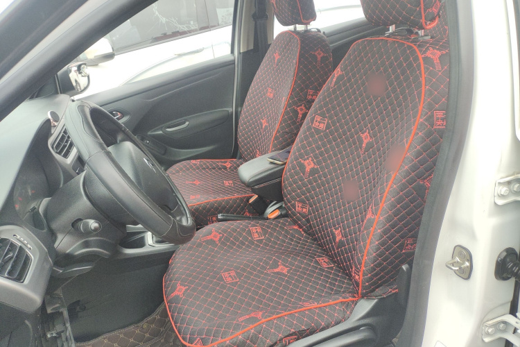 雪铁龙 爱丽舍 2015款 质尚版 1.6L 手动时尚型局部细节19