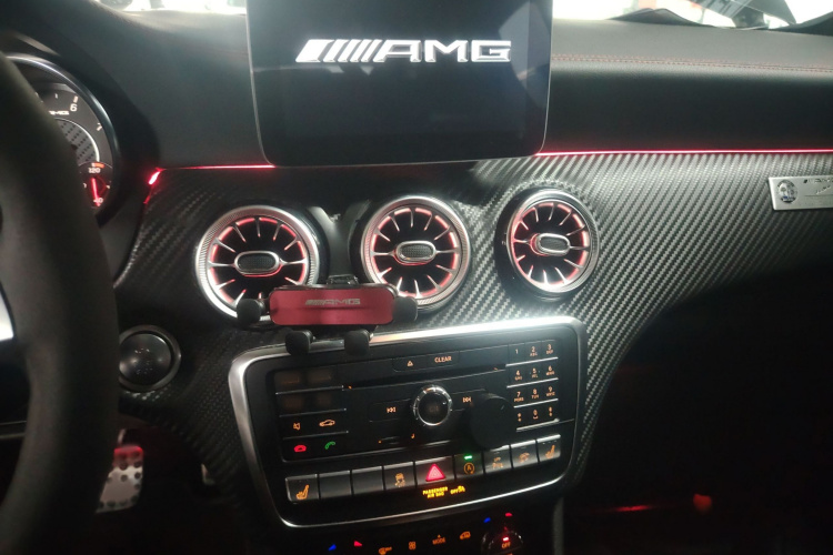 奔驰A级AMG(进口) 2017款 改款 AMG A 45 4MATIC局部细节16