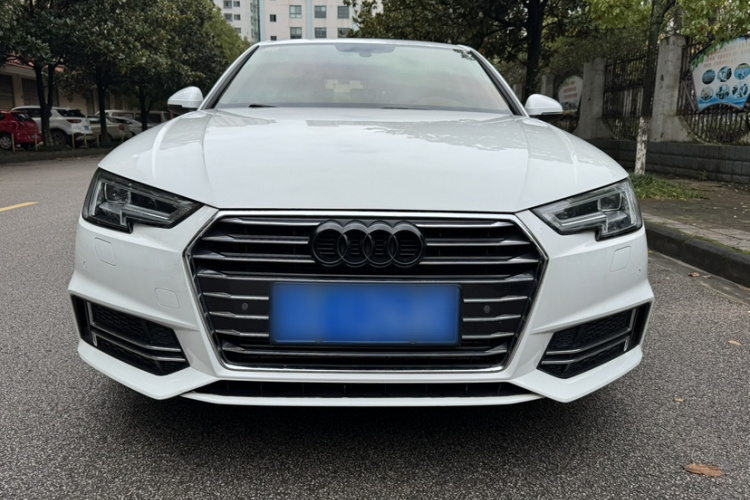 奥迪A4L 2018款 30周年年型 40 TFSI 时尚型车身外观6011