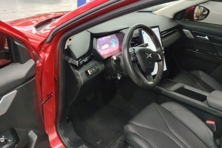 小鹏G3 2020款 520 智享版中控内饰7003