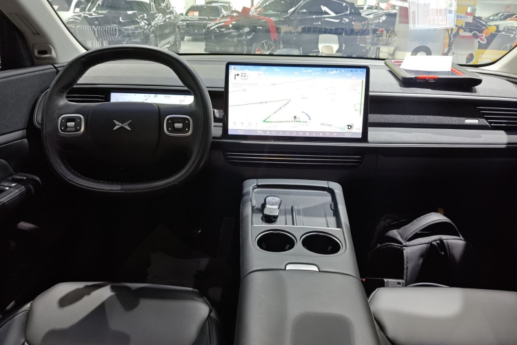 小鹏G6 2023款 755 超长续航 Pro中控内饰12