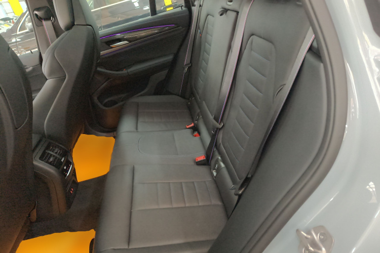 宝马X3(进口) 2022款 M40i中控内饰21