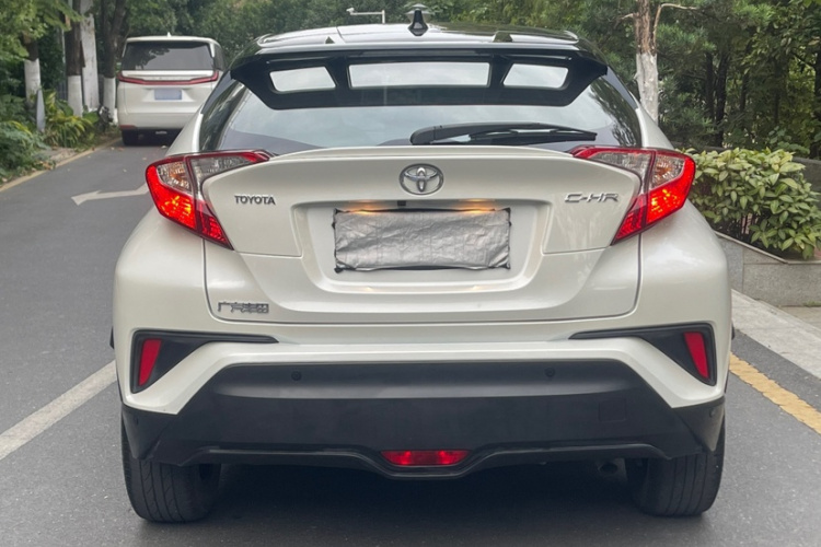 丰田C-HR 2020款 2.0L 领先版车身外观6002