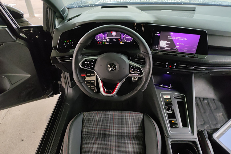 大众 高尔夫GTI 2023款 380TSI DSG GTI局部细节13