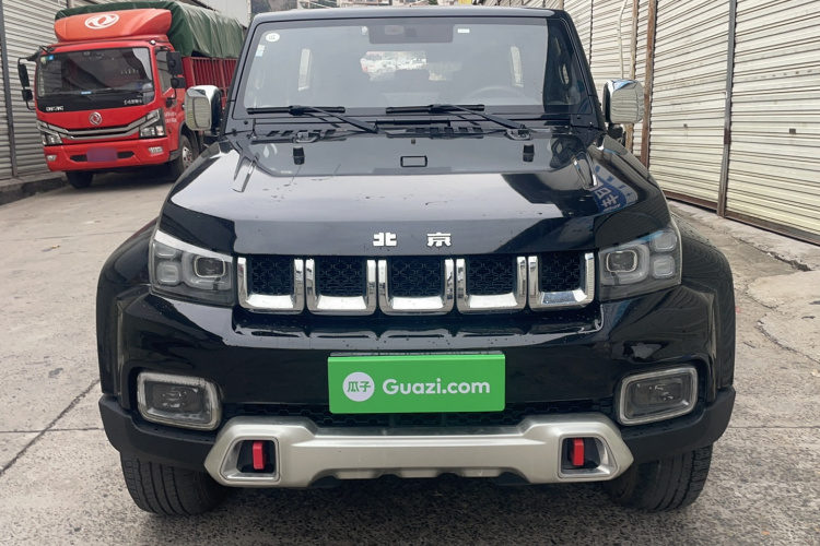 北京BJ40 2018款 2.0T 手动柴油四驱尊贵版车身外观6001