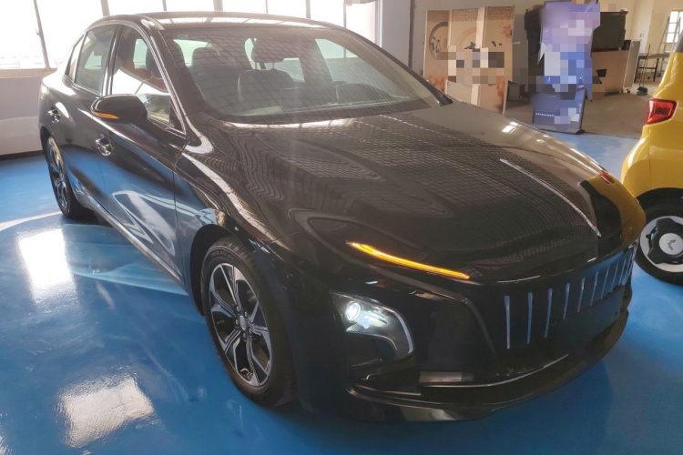 红旗E-QM5 2024款 450km 出行版车身外观6002