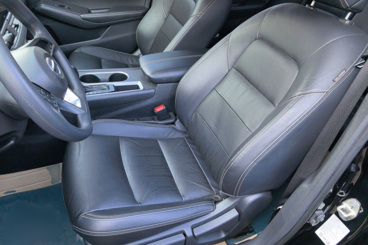 日产 天籁 2021款 2.0L XE 专享版中控内饰19