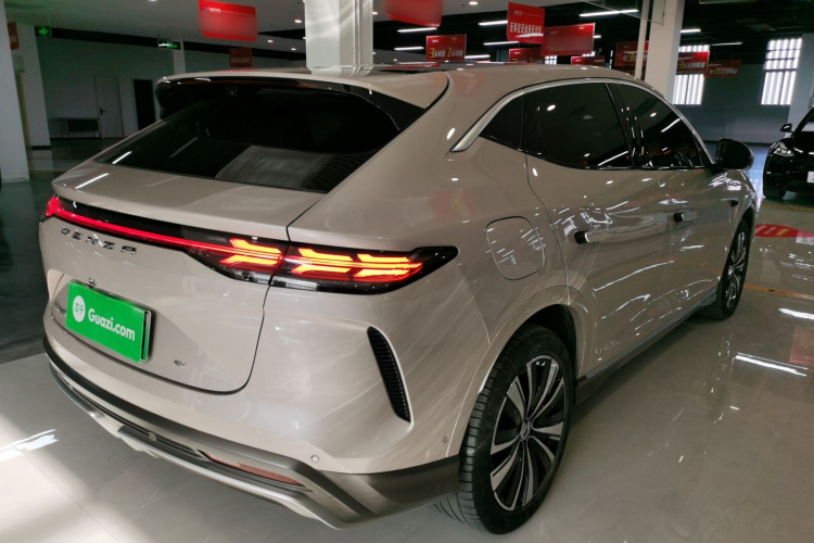 腾势N7 2023款 超长续航版车身外观7