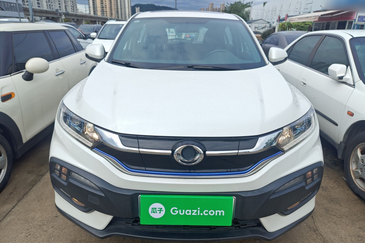 思铭 东风本田X-NV 2020款 电掣版车身外观2