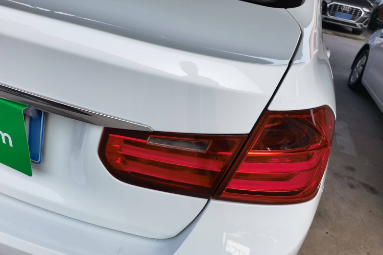 宝马3系 2013款 320Li 时尚型车身外观6007