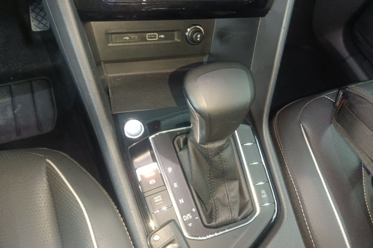 大众 途观L 2022款 330TSI 自动两驱智享版局部细节18