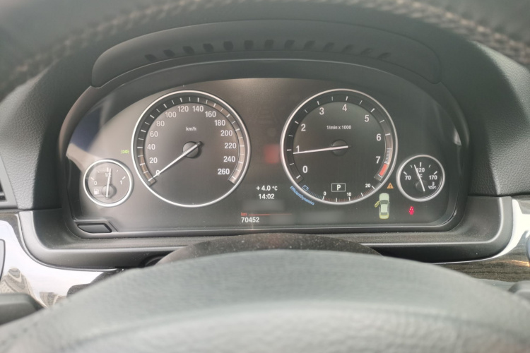 宝马5系 2014款 525Li 豪华设计套装局部细节14