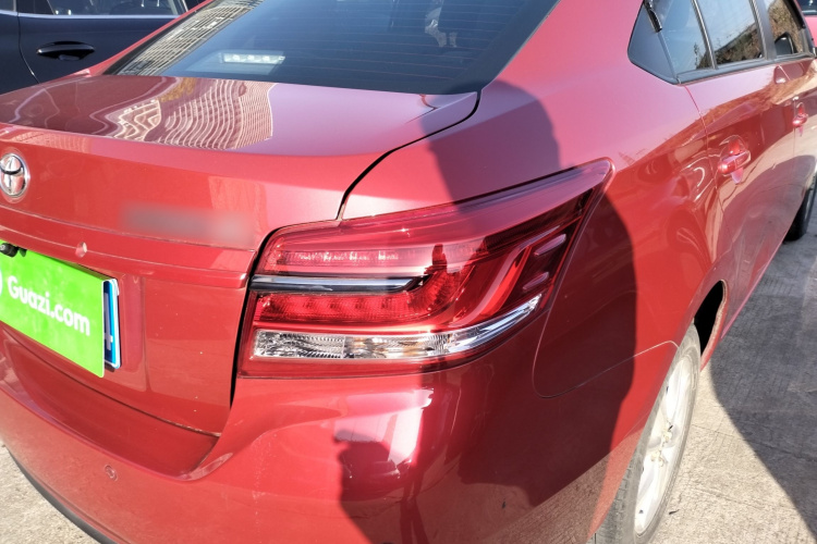 丰田 YARiS L 致享 2017款 1.5E CVT魅动版车身外观9