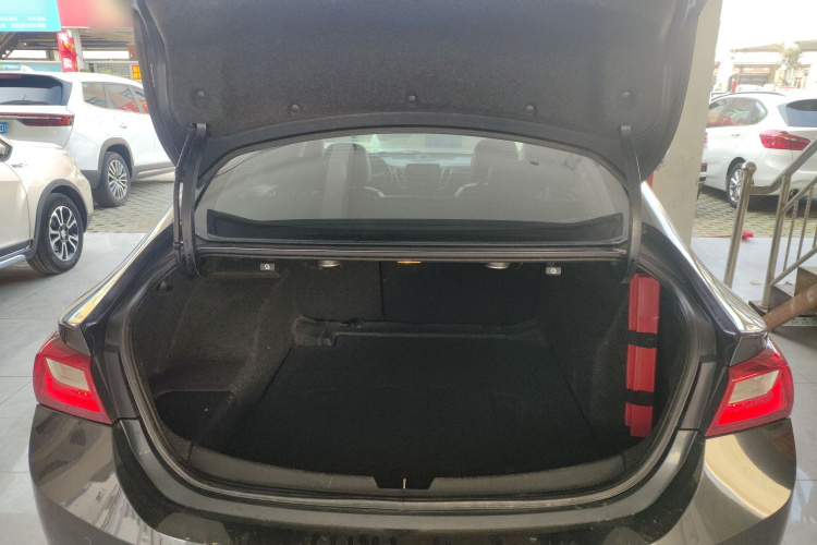 雪佛兰 迈锐宝XL 2017款 1.5T 双离合锐耀版机舱底盘23