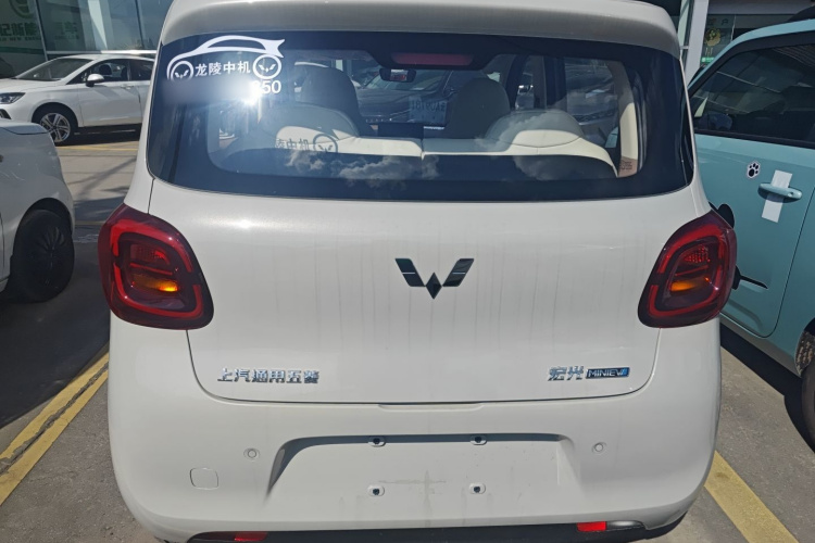 五菱汽车 宏光MINIEV 2025款 四门版 进阶款车身外观6004