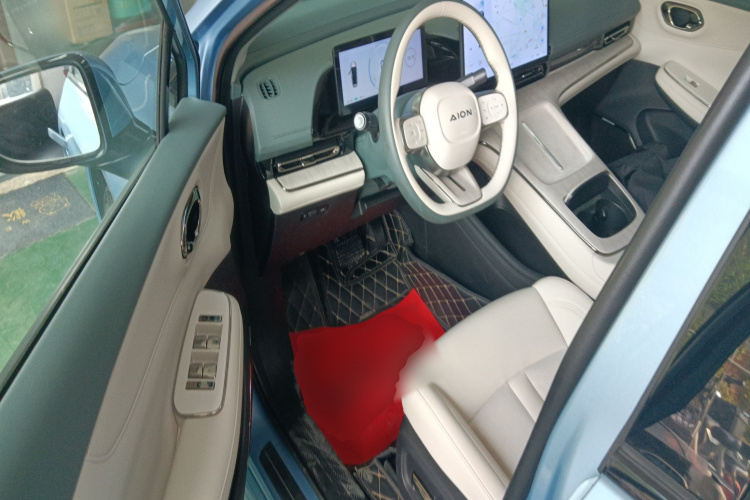 埃安 AION S MAX 2024款 80 星辰版 三元锂中控内饰7003