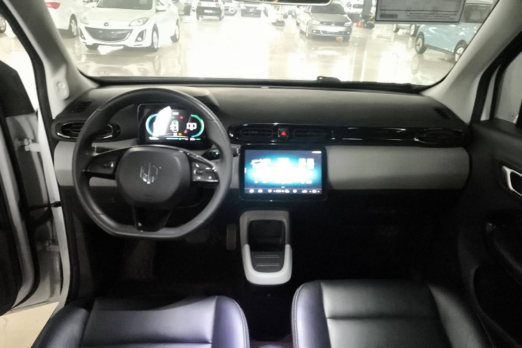 零跑汽车 零跑T03 2022款 皓玉版中控内饰7002