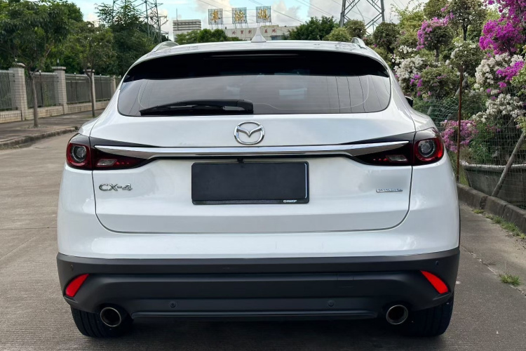 马自达CX-4 2020款 2.0L 自动两驱蓝天品位版车身外观6004