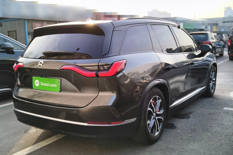 蔚来ES8 2020款 450KM 六座版车身外观7