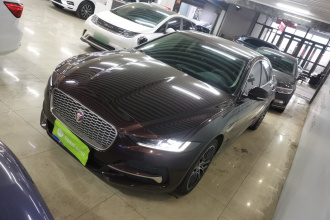 捷豹XEL 2020款 2.0T 250PS SE科技优雅版